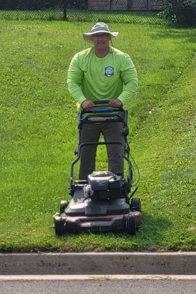 Above%20&%20Beyond%20Lawn%20Care